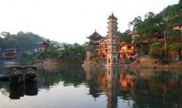 泰州景区爆料案件最新,惊现游客冲突，真相背后引关注